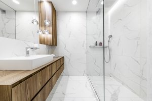 Štúdiá DOMOSS moderná kúpeľňa
